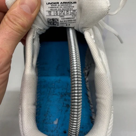 Under Armour Charged Pursuit 2 Running Shoes White Men size 13 Athletic Trainer - Picture 16 of 16